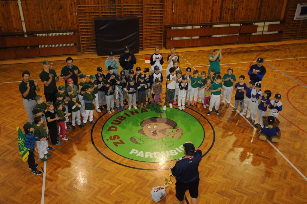 WW Indoor cup U8 prosinec 2016 | Slavnostní zakončení | foto P. Baudyš